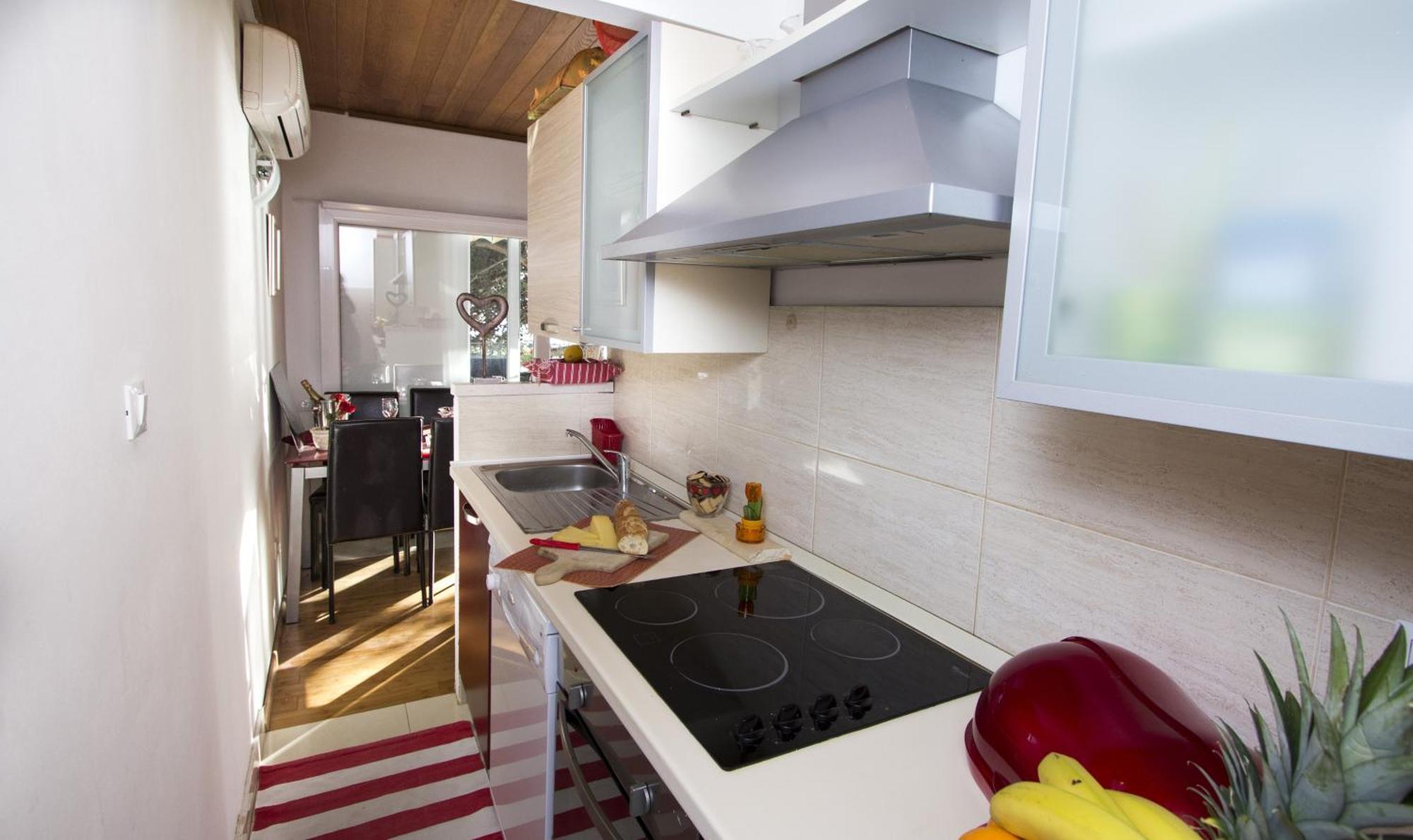 Apartments By The Sea Brela, Makarska - 11821 Quarto foto